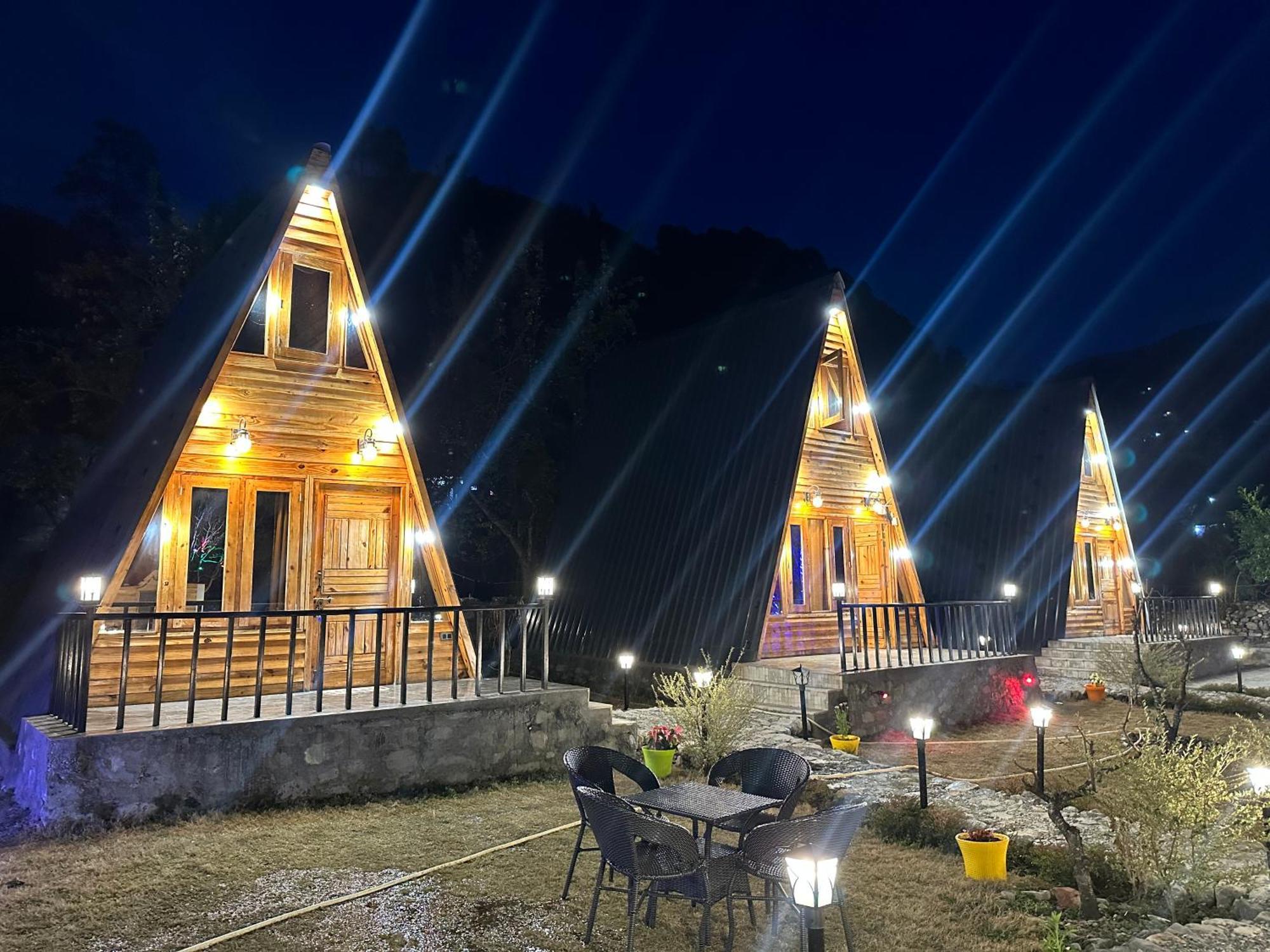 Cabana Riverside Resort - Kainchi Dham Nainital Dış mekan fotoğraf