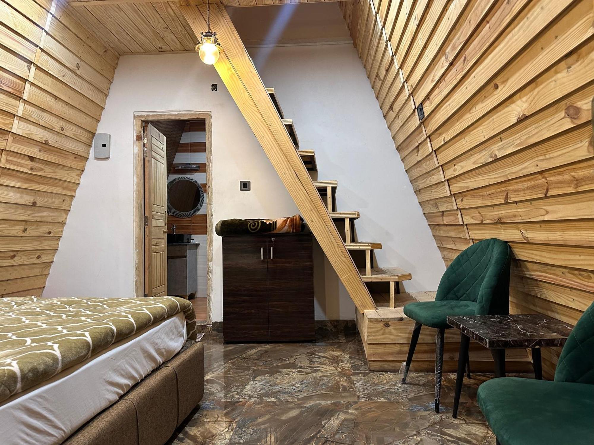 Cabana Riverside Resort - Kainchi Dham Nainital Dış mekan fotoğraf