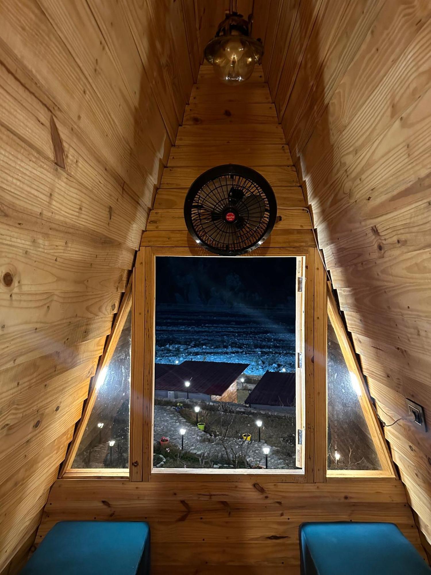 Cabana Riverside Resort - Kainchi Dham Nainital Dış mekan fotoğraf