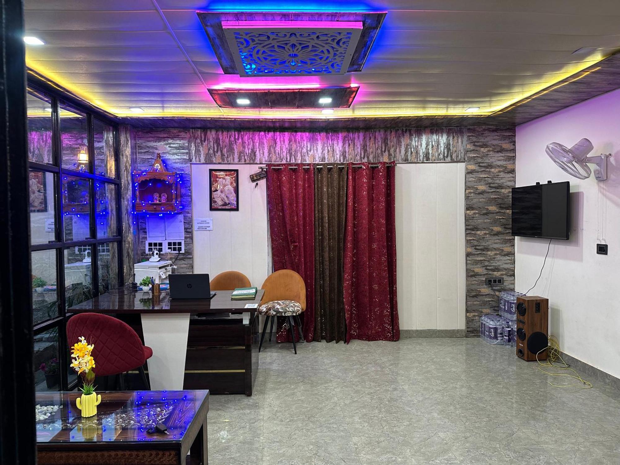 Cabana Riverside Resort - Kainchi Dham Nainital Dış mekan fotoğraf